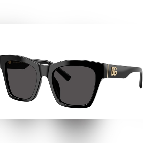 Dolce & Gabbana Sleek Black Sunglasses